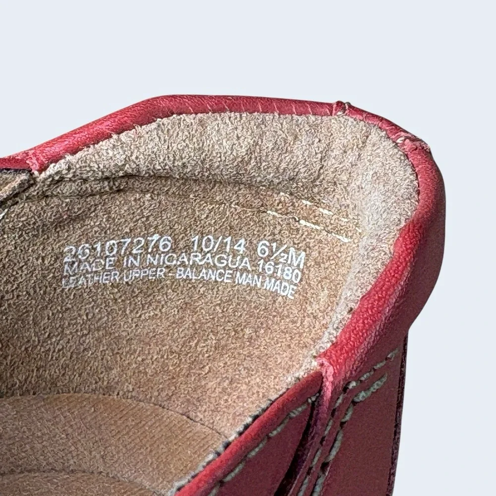 Clarks Collection Red Leather‎ Mary Jane Comfort Shoes Women's 6.5M Hook & Loop